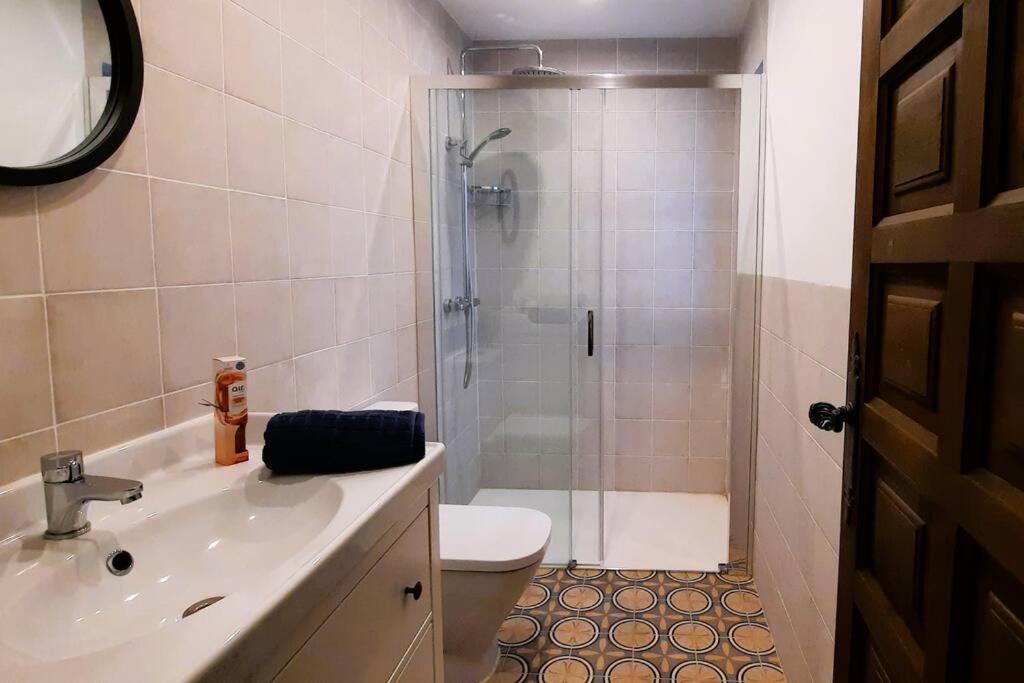 מיחאס La Escala - 6 Bedroom Villa With Pool מראה חיצוני תמונה