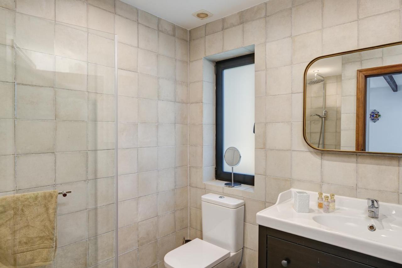מיחאס La Escala - 6 Bedroom Villa With Pool מראה חיצוני תמונה